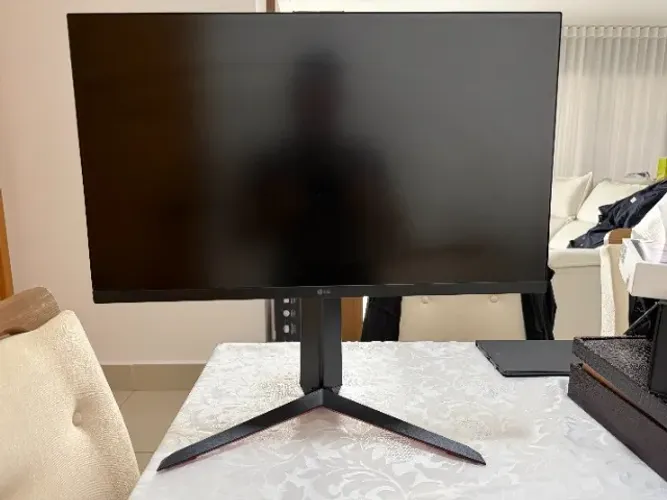 Monitor Gamer LG UltraGear 27 Full HD 144Hz 1ms IPS