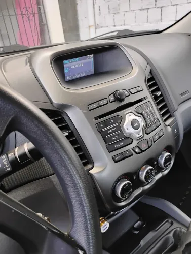 Ford Ranger XLT 2.5 16V 4X2 CD Flex 2014