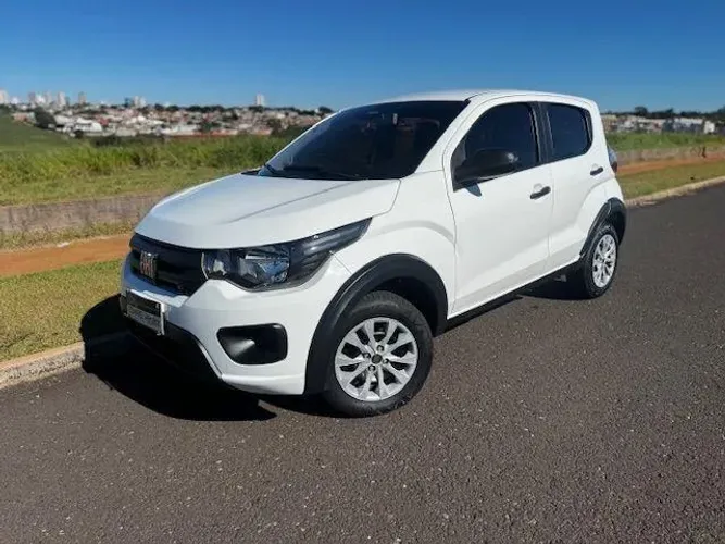 Fiat Mobi Like 1.0 Fire Flex 5P. 2022