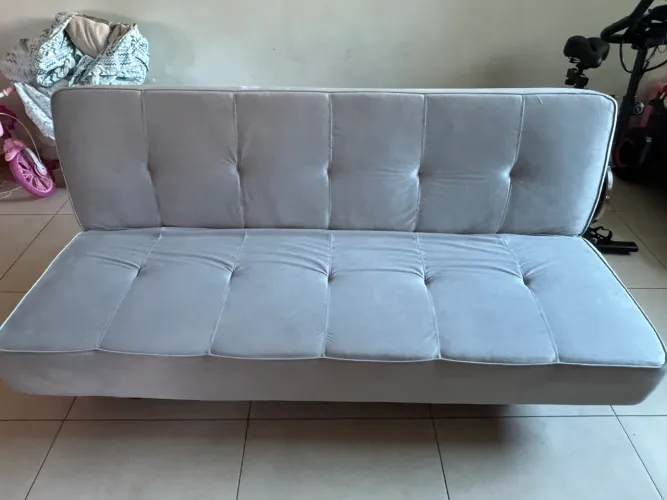 Sofá Cama 3 lugares Tok & Stok