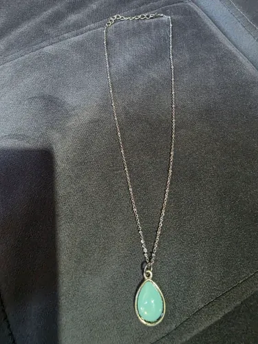 Colar Prateado Gota Azul