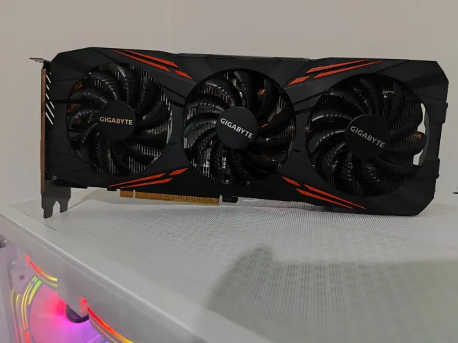 GTX 1080 8GB GIGABYTE ACEITO TROCAS