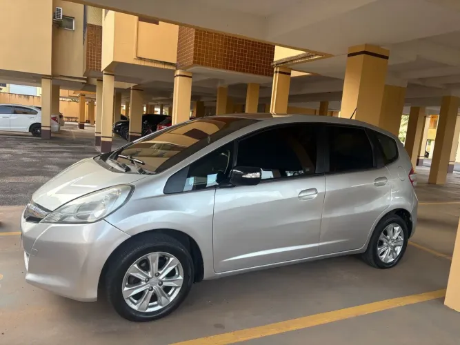 Honda Fit LX 1.4/ 1.4 Flex 8v/16v 5P Aut. 2013