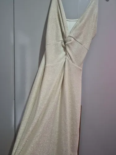 Vestido lurex dourado