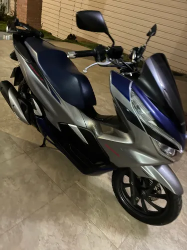 Pcx sport Azul 28000km