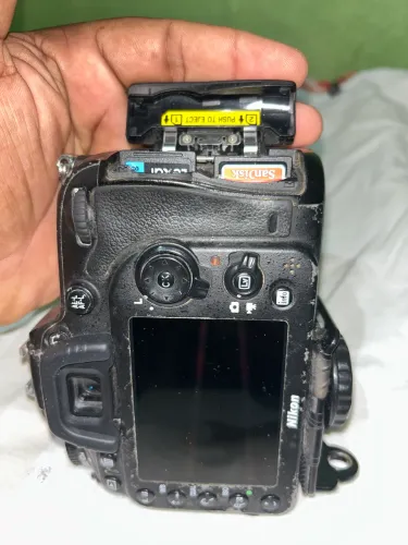 Nikon d7100