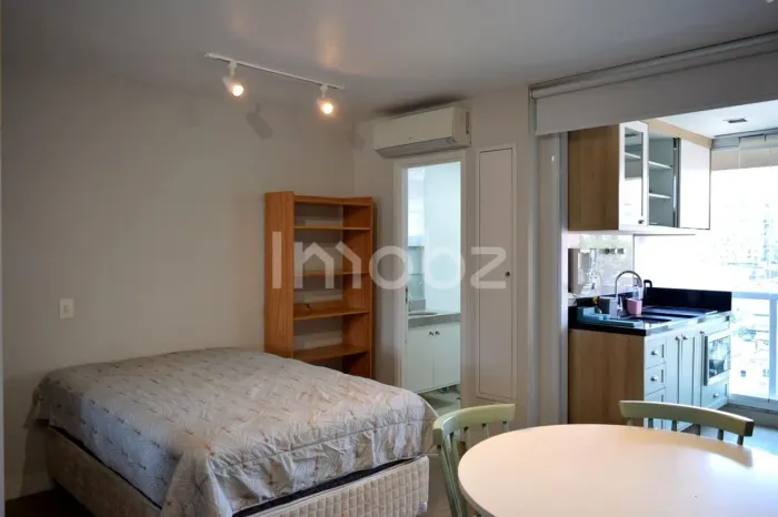 Apartamento à venda na Rua Mourato Coelho, 1151 - Vila Madalena - São Paulo - SP
