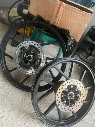 Rodas de liga leve XRE 300/Sahara