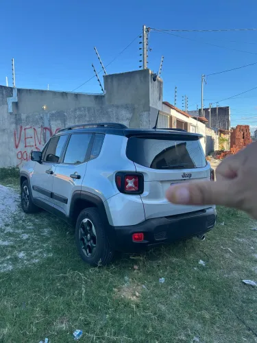 Jeep Renegade Sport 1.8 4X2 Flex 16V Mec. 2017