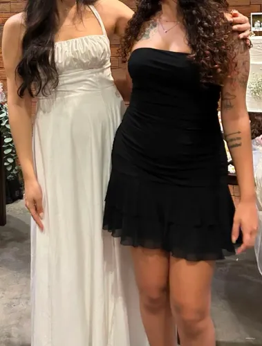 Vestido branco casamento ou pré wedding tamanho M *POSSO ENVIAR MAIS FOTOS DELE NO CORPO)