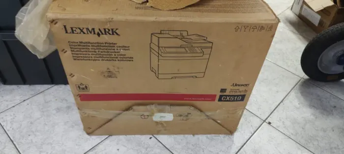 LOTE DE IMPRESSORAS LEXMARK NOVAS NA CAIXA COM PROBLEMA NOS TONERS