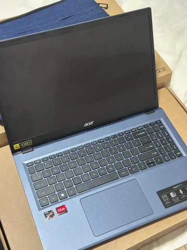 Notebook Acer i5 touch screen