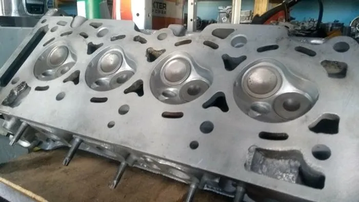Cabeçote fiesta 1.0 Zetec Rocam aqui tem qualidade
