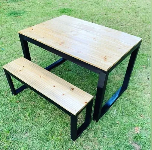 Conjunto Mesa industrial / pinus / pallet