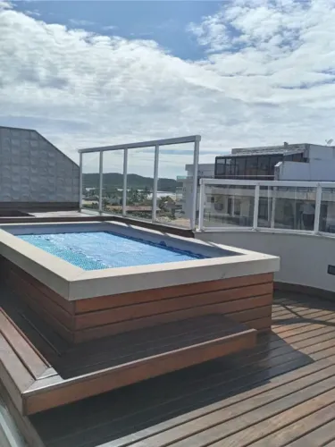 Espetacular cobertura duplex no tradicional bairro da passagem