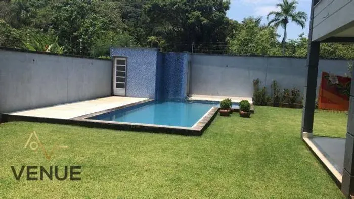 Casa em condominio no Guaruja