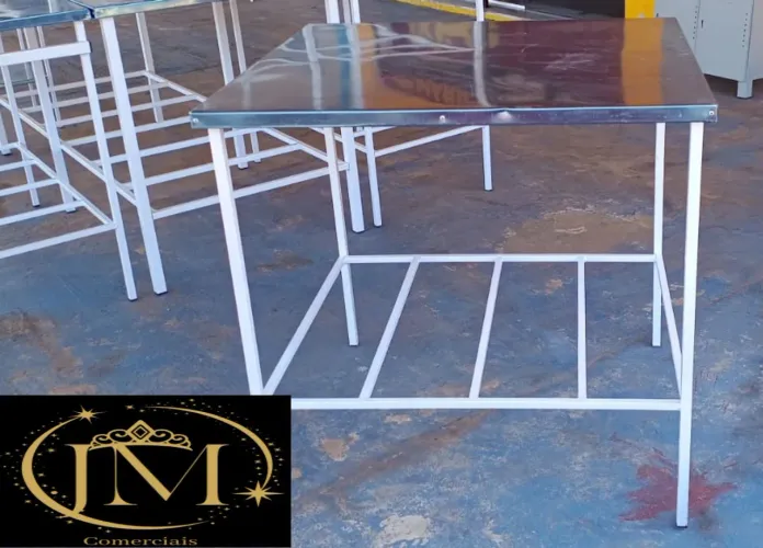 Mesa de Aço Inox com Estrutura resistente (vários tamanhos disponíveis) adquira a sua