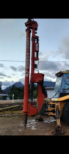 Máquina de perfuração para estaca