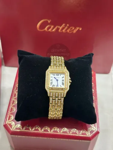 RELÓGIO PANTHÈRE DE CARTIER CRAVEJADO