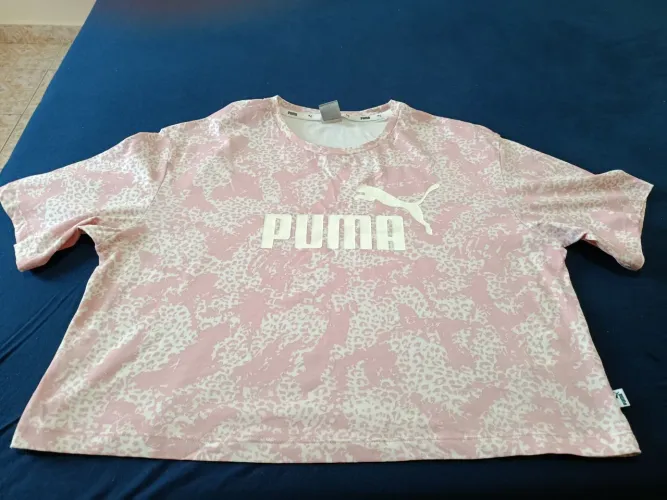 Camiseta Puma Feminina Rosa com Estampa