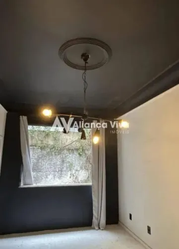 Botafogo | Apartamento 5 quartos, sendo 1 suite