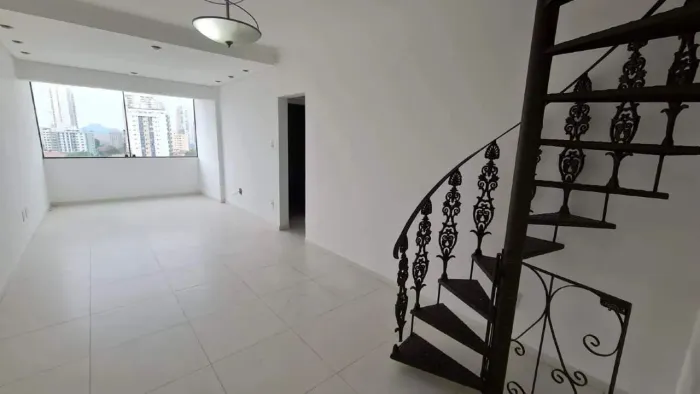 Cobertura, 3 Dormitórios, 1 Suíte, 1 Vaga - Ponta da Praia - Santos - SP