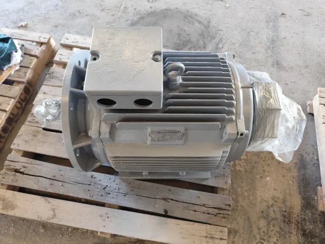 Motor 60cv 4 polos 380/660