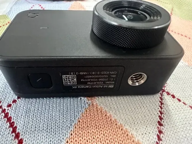 Câmera de ação Xiaomi Mi Action 4K.