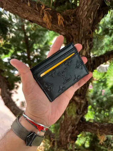 Porta cartões grifes, louis vuiiton , Mont Blanc 