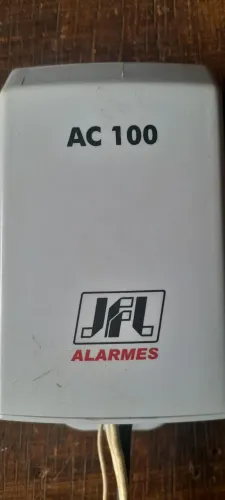 Rele AC 100