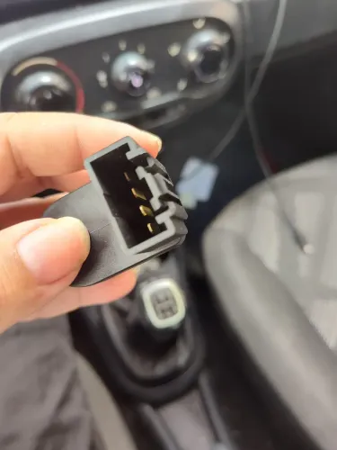 Interruptor Freio Uno Palio Siena Punto Linea Bravo Mobi Argo Cronos Toro