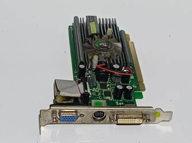Placa de video 256mb PCI express