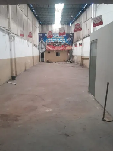 Ampla Loja em Valqueire - Estrada Intendente Magalhães