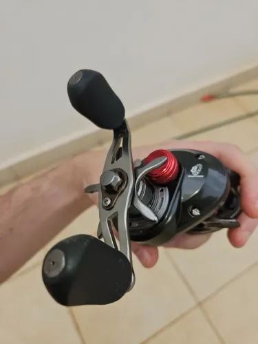 Carretilha Marine Sports Brisa GTO 8000 - Ótimo estado!