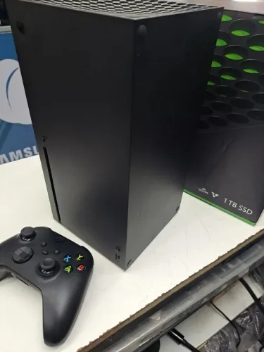 Xbox Series X - 1TB SSD garantia 3 meses