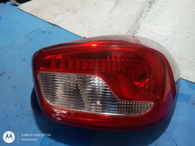 Lanterna kwid 2017 a 2020