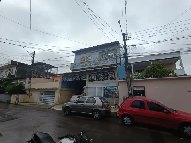 //Casa no Lírio do Vale com quintal
