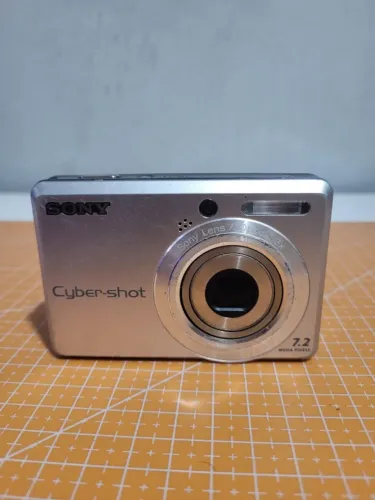 Cyber-shot 7.2 sony s730 nao liga