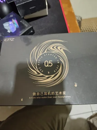 Fone EPZ Q5 Lacrado