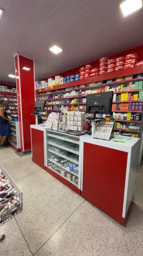 Balcões para farmácia expositor caixa