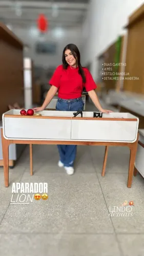 "Funcionalidade e Estilo: Aparador Balcão Lion 145 em Off White da Lukaliam"