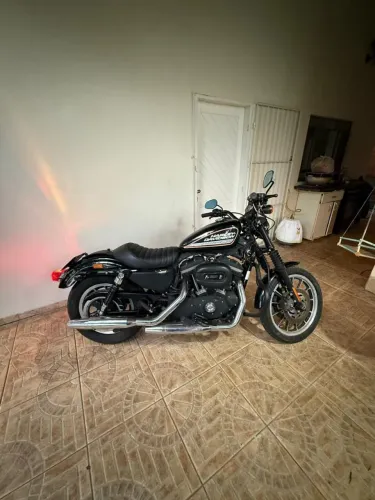 Harley Davidson Sportster 883R 2012