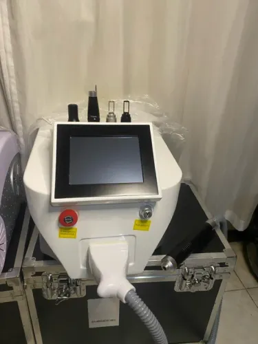 Laser de remoção de tatuagem 