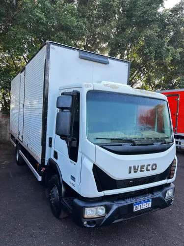 Iveco Tector 11-190 2021 ? Baú 10 Paletes ? Ar ? DH ? Pneus Semi-Novos