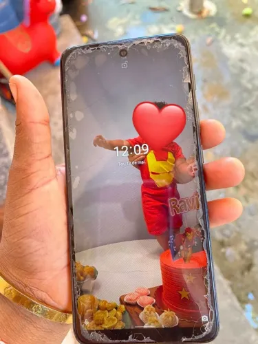 CELULAR MOTO E40 USADO PERFEITO ESTADO (LEIA DESCRIÇÃO!!)O