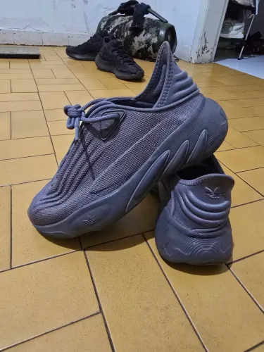 Tênis Adidas Originals adiFOM SLTN na cor cinza Número 36 BR Zerado!