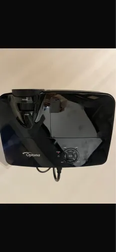 Vendo telão e projetor 