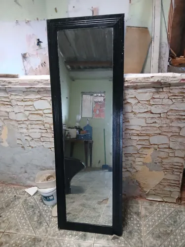 Espelho de 1,50 por 50 em perfeito estado