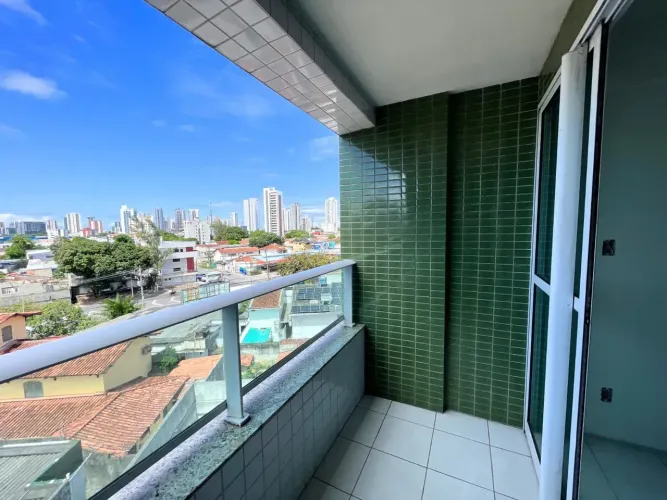 Imóvel para venda possui 86 metros quadrados com 3 quartos em Prado - Recife - PE