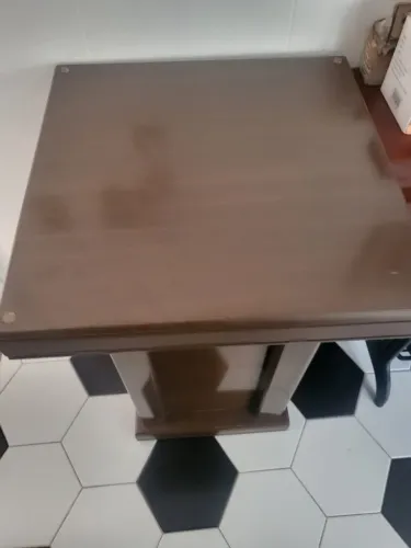 mesa de jantar quadrada